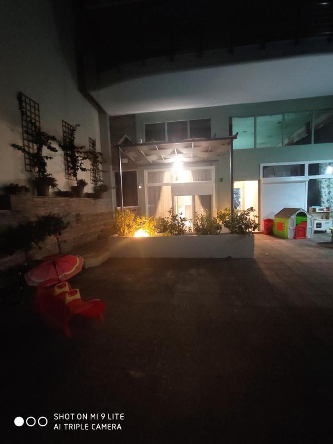 Kamares Suites Nea Kallikrateia Dış mekan fotoğraf