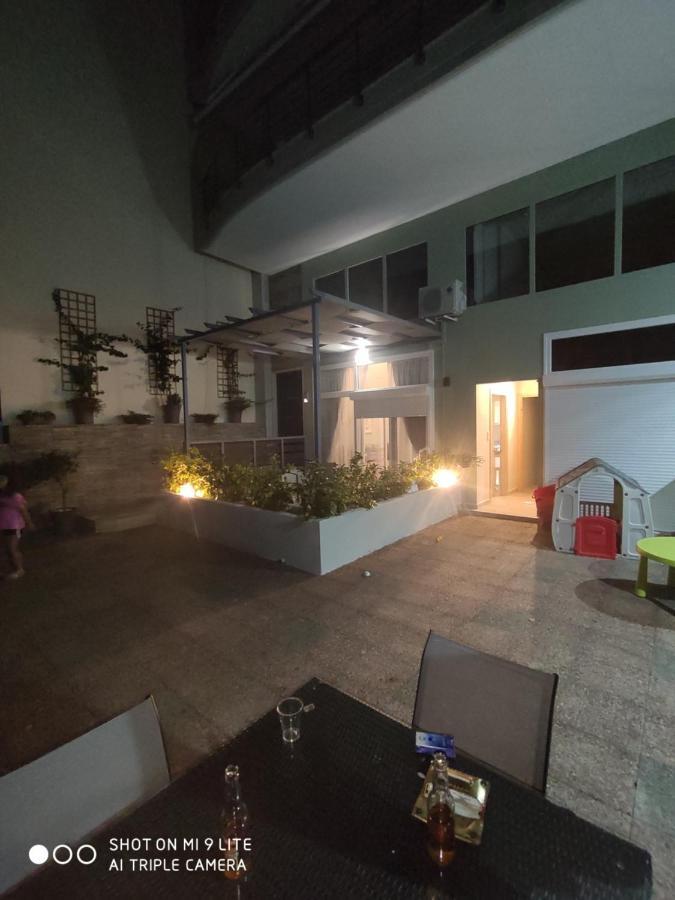 Kamares Suites Nea Kallikrateia Dış mekan fotoğraf